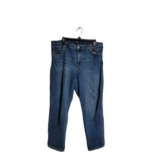 Chaps Women's Size 14/32  Boyfriend Stretch Straight Legged Blue Jeans